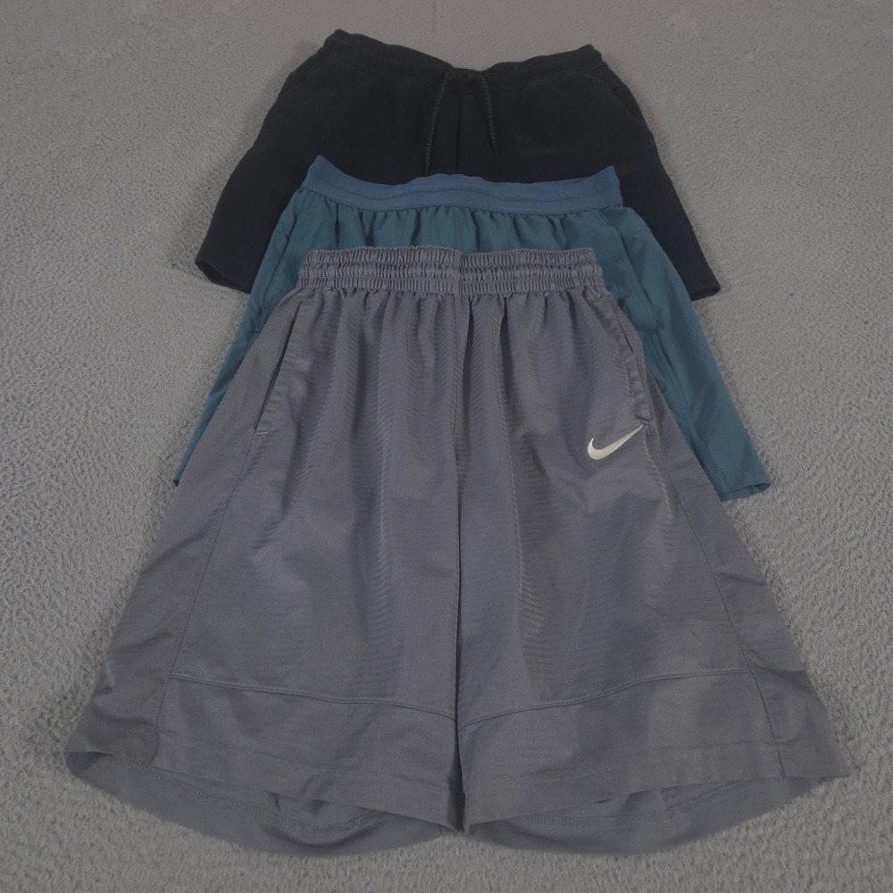 LOT OF 3 Nike Shorts Mens M Multi Tech Fleece Yoga Dri-Fit Fastbreak Basketball